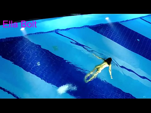 ❤️ Ùn possu micca piantà di fighjulà, ghjovana bionda catturata nuda in piscina ELLA BOLT ❤️❌ Porno à porn co.pornoreino-com.ru ❌